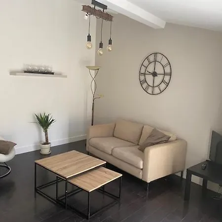 Duplex En Plein Coeur De * Montpellier